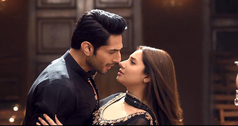 Mahira Khan and Bilal Ashraf steal the show in Bekaraan