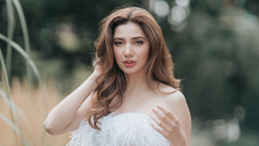 Mahira Khan 10 Years